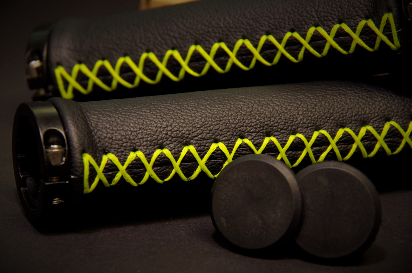 Standard handles