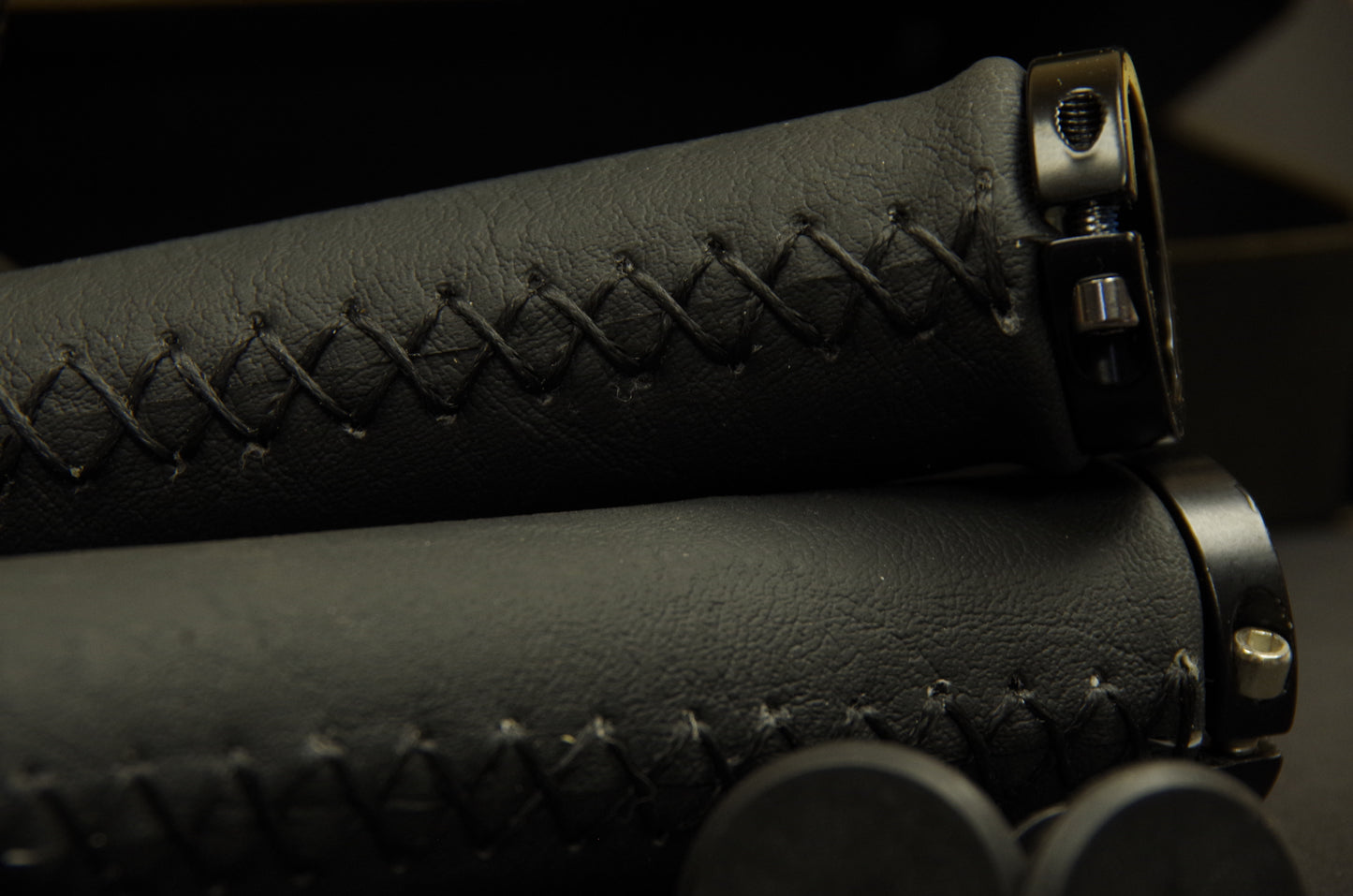 Leather imitation  standard bike-handles