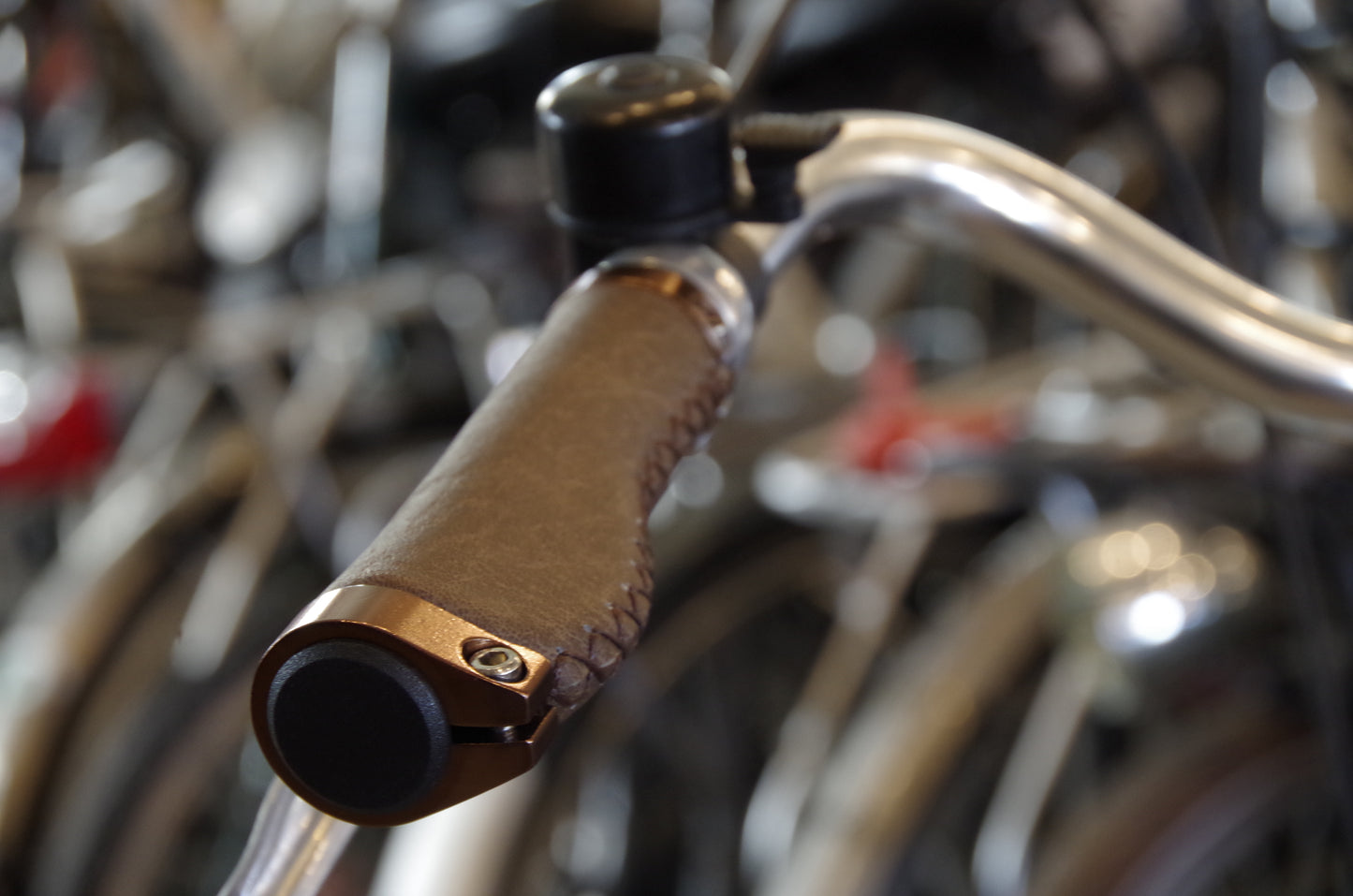 Leather imitation  ergonomic handles